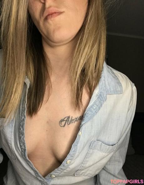 Ameliabeaux nude leaked OnlyFans photo #13