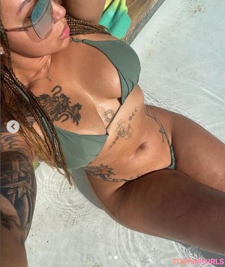 Kristinmaried nude leaked OnlyFans photo #14