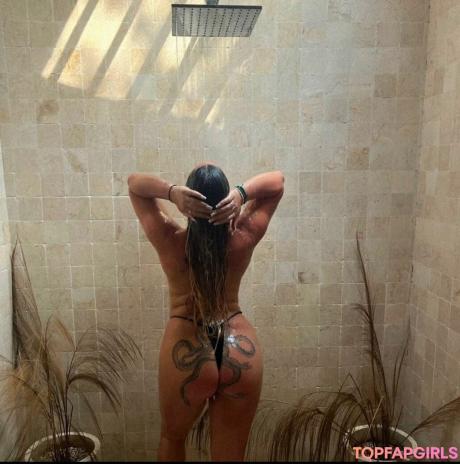 Honey_bee_tivia nude leaked OnlyFans photo #5