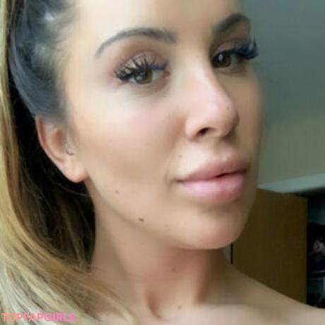 Chloe nude leaked OnlyFans photo #5