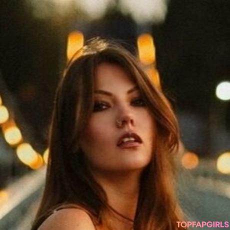 Cynthiabrunette96 nude leaked OnlyFans photo #12