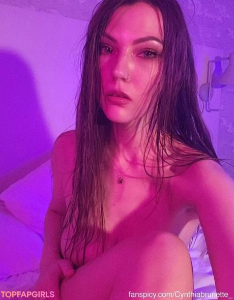 Cynthiabrunette96 nude leaked OnlyFans photo #15