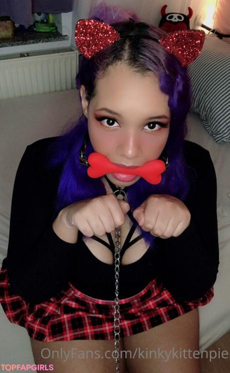 Kinkykittenpie nude leaked OnlyFans photo #10