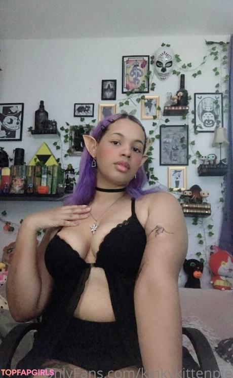 Kinkykittenpie nude leaked OnlyFans photo #40
