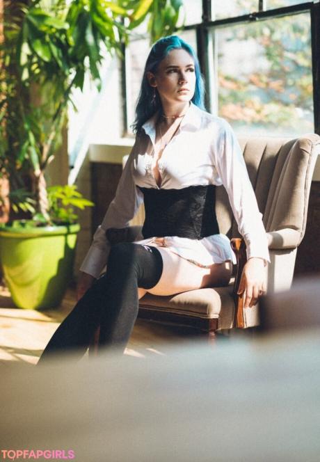 Rosemoontv nude leaked OnlyFans photo #98