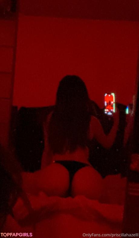 Luxuraa nude leaked OnlyFans photo #15