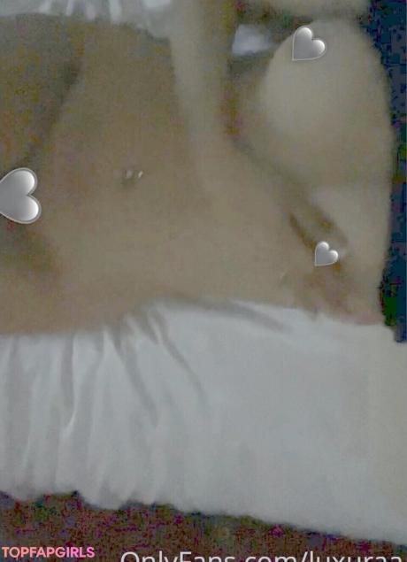 Luxuraa nude leaked OnlyFans photo #24