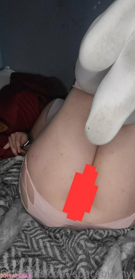 Spacebunnylunafree nude leaked OnlyFans photo #1