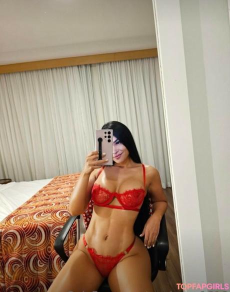 Marianny1616 nude leaked OnlyFans photo #15