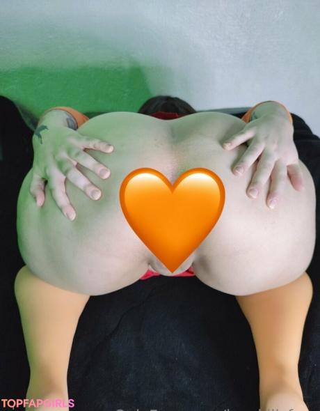 Lucyskillsfree nude leaked OnlyFans photo #33