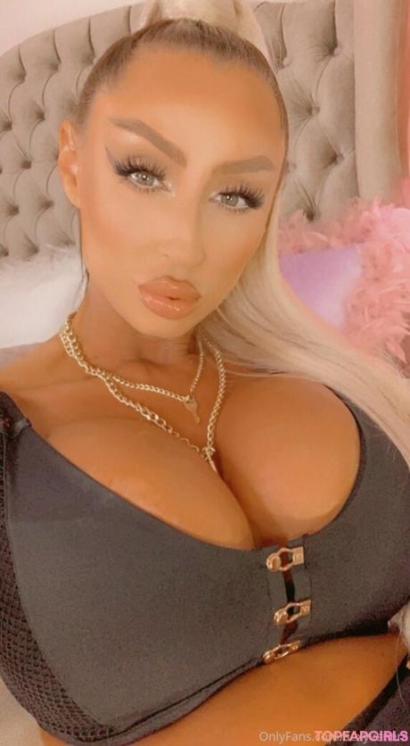 Sexyvenera nude leaked OnlyFans photo #145