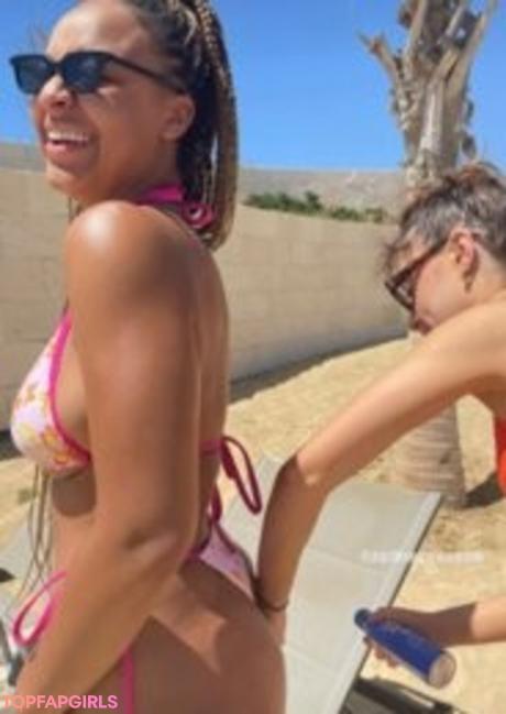 Nia nude leaked OnlyFans photo #8