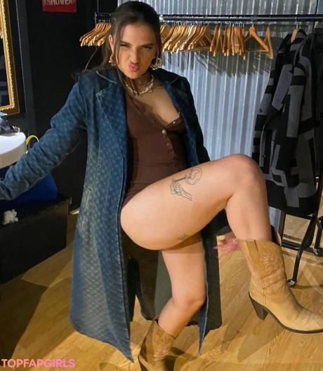 Mae nude leaked OnlyFans photo #9