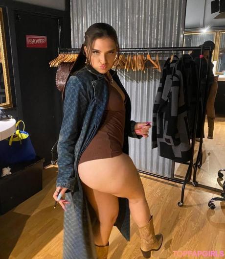 Mae nude leaked OnlyFans photo #11