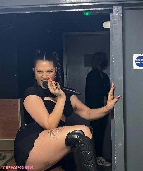 Mae nude leaked OnlyFans photo #27