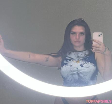 Mae nude leaked OnlyFans photo #3