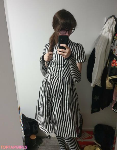Beccasaur64 nude leaked OnlyFans photo #38