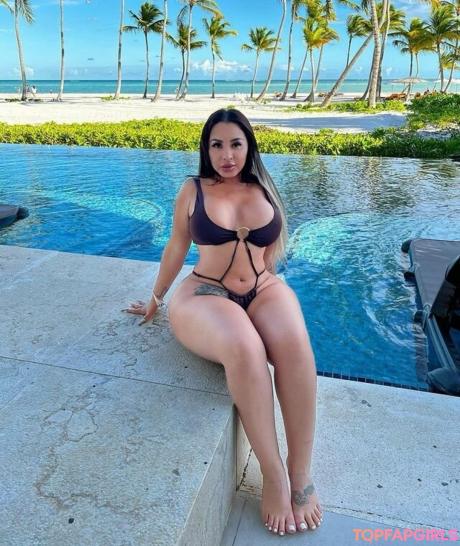 Vickylicious nude leaked OnlyFans photo #8