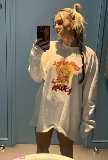 Annemarie nude leaked OnlyFans photo #89