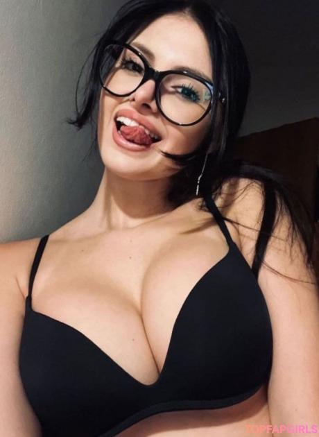 Martina nude leaked OnlyFans photo #11