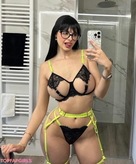 Martina nude leaked OnlyFans photo #120