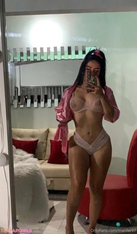 Marifer97 nude leaked OnlyFans photo #4