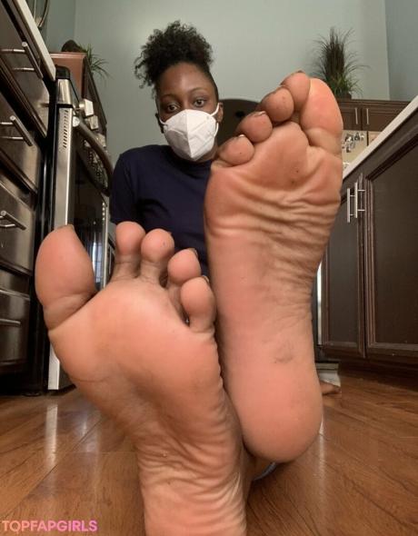 Waveysolezz nude leaked OnlyFans photo #46