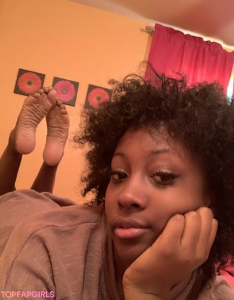 Waveysolezz nude leaked OnlyFans photo #7