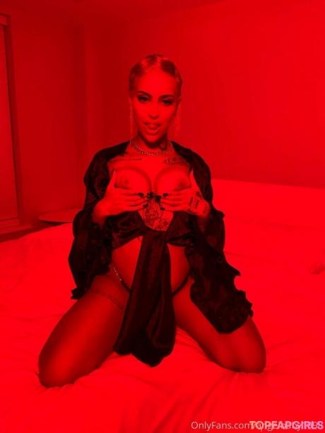 Ava nude leaked OnlyFans photo #14