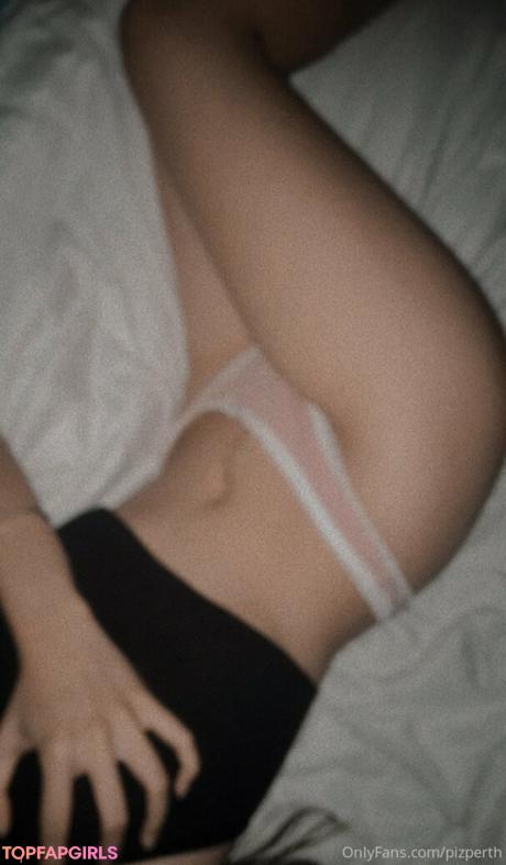 Pizpizzzy nude leaked OnlyFans photo #17