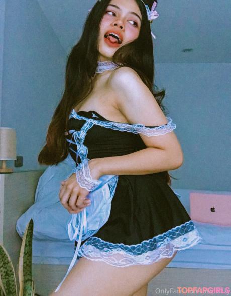 Pizpizzzy nude leaked OnlyFans photo #32