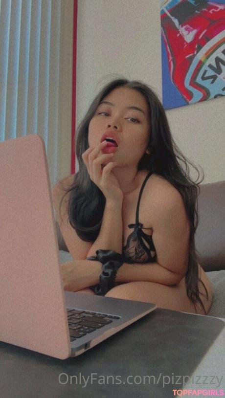 Pizpizzzy nude leaked OnlyFans photo #84