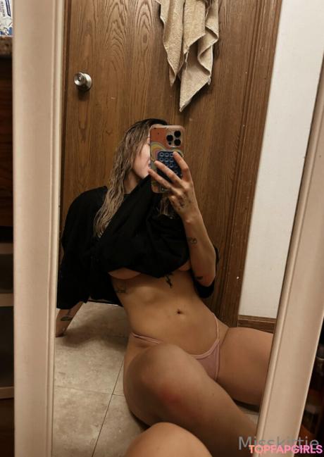 Allieesaur nude leaked OnlyFans photo #98