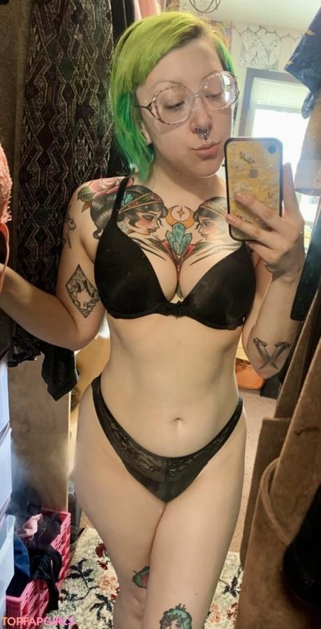 Trrashvixen nude leaked OnlyFans photo #37