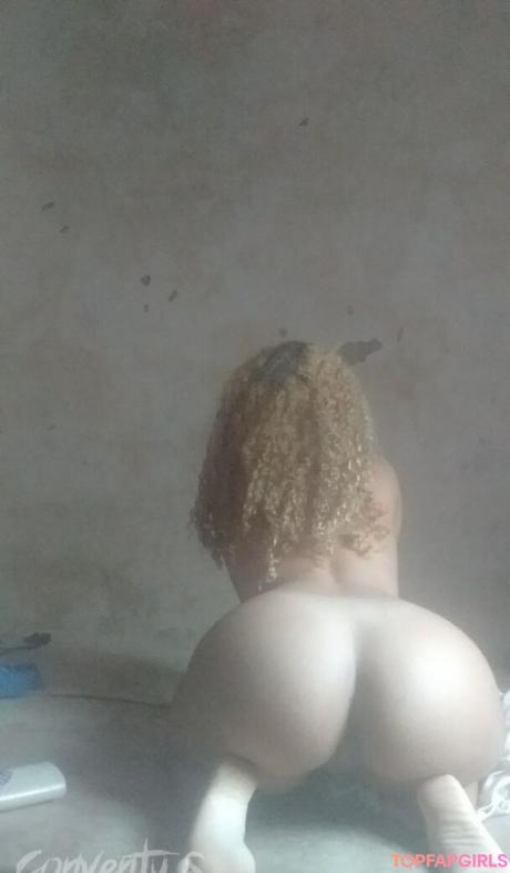 Eduarda nude leaked OnlyFans photo #27