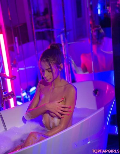 Vanessa nude leaked OnlyFans photo #59