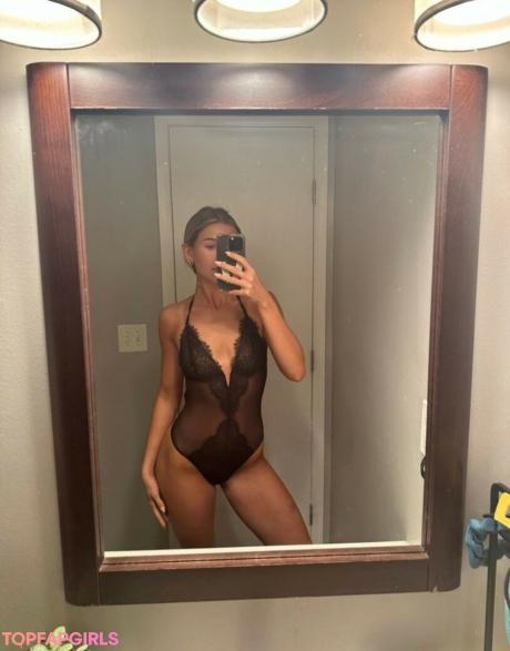 Justine nude leaked OnlyFans photo #44