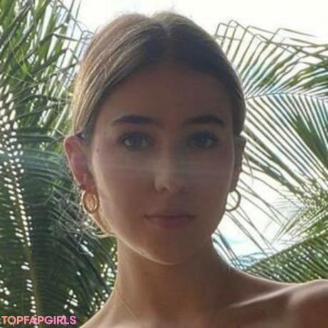 Justine nude leaked OnlyFans photo #6