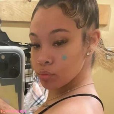 Diamond.desirae nude leaked OnlyFans photo #3