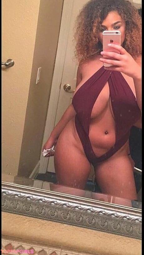 Itscarlenalee nude leaked OnlyFans photo #9