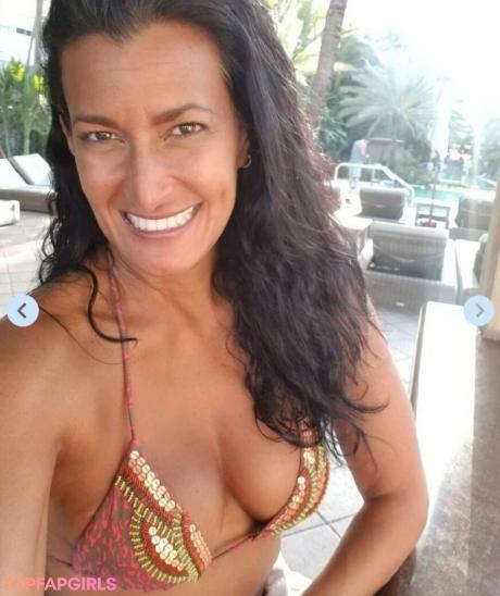 Lisa nude leaked OnlyFans photo #8