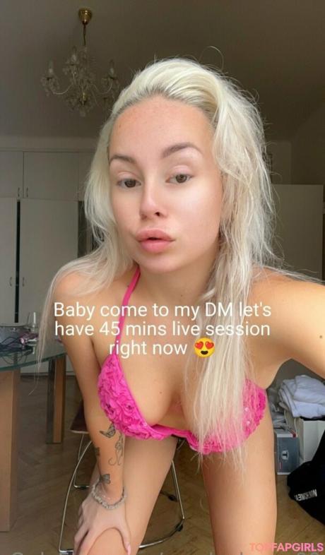 Candyylovee99 nude leaked OnlyFans photo #11