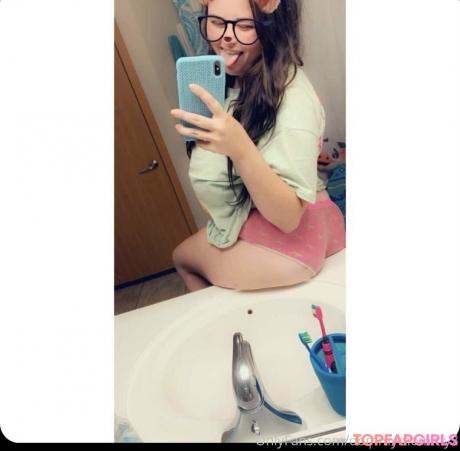 Violetxvixxen nude leaked OnlyFans photo #8