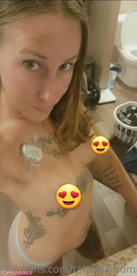 Tattedlilmomma1990 nude leaked OnlyFans photo #26