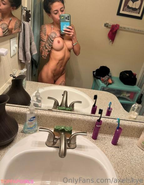 Axelskye nude leaked OnlyFans photo #20