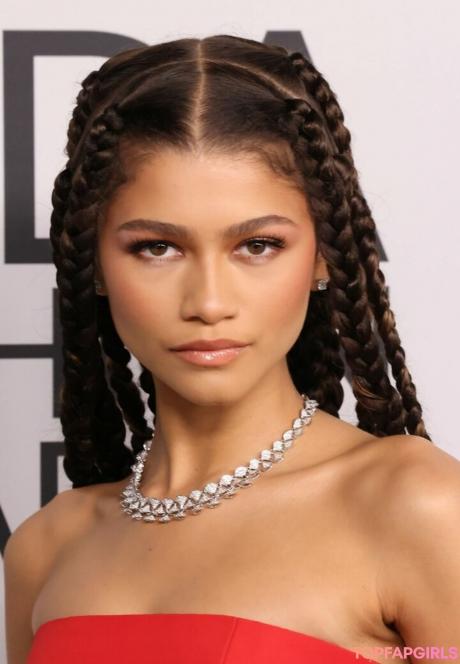 Zendaya nude leaked OnlyFans photo #235