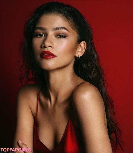 Zendaya nude leaked OnlyFans photo #40