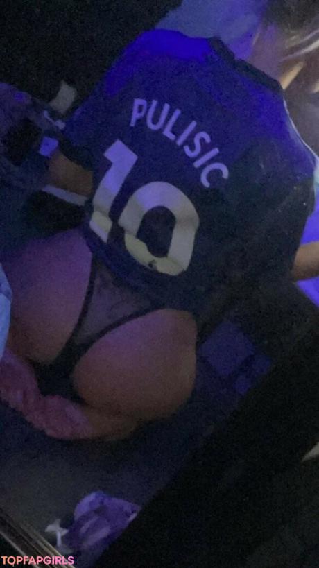 HayMartinn nude leaked OnlyFans photo #15