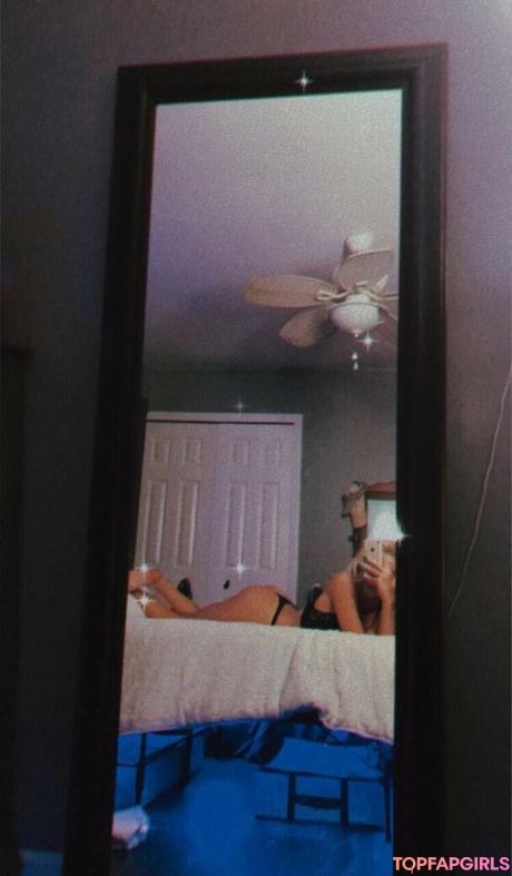 HayMartinn nude leaked OnlyFans photo #21