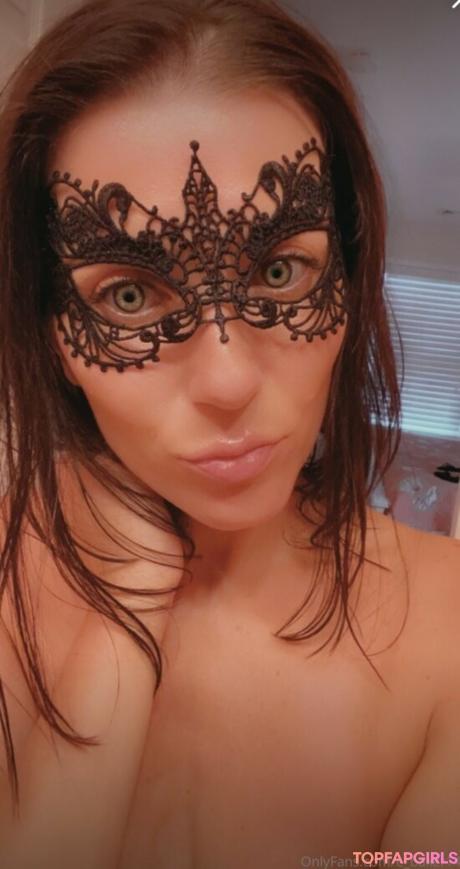 Elle nude leaked OnlyFans photo #11